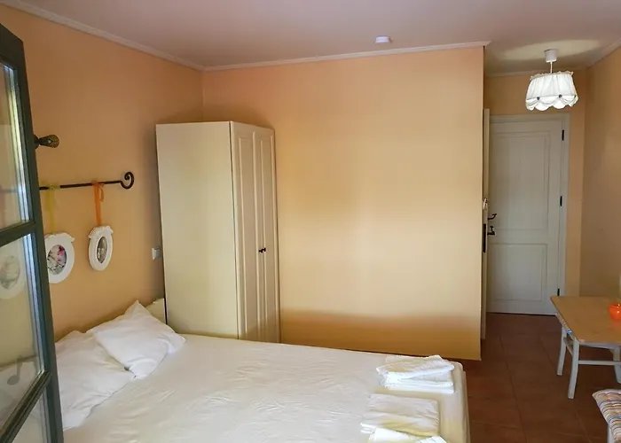 Kostantaki Penzion 3*