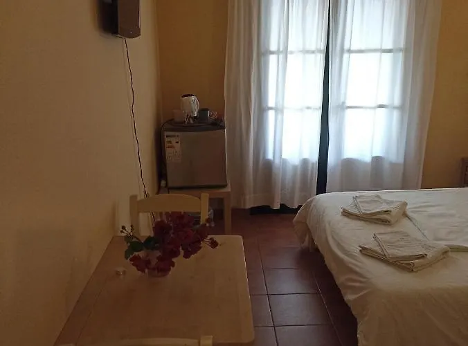 Kostantaki 3* Néa Péramos